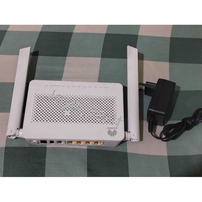 Router/modem  Huawei 5V5 (port hijau) kelengkapan unit adaptor