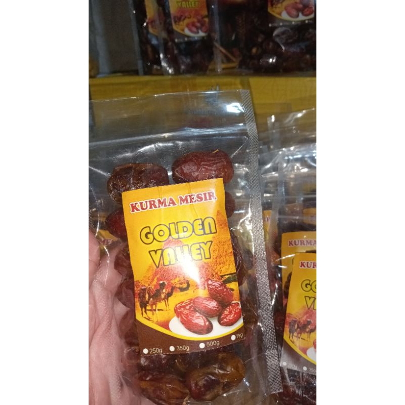 

kurma Mesir golden valley