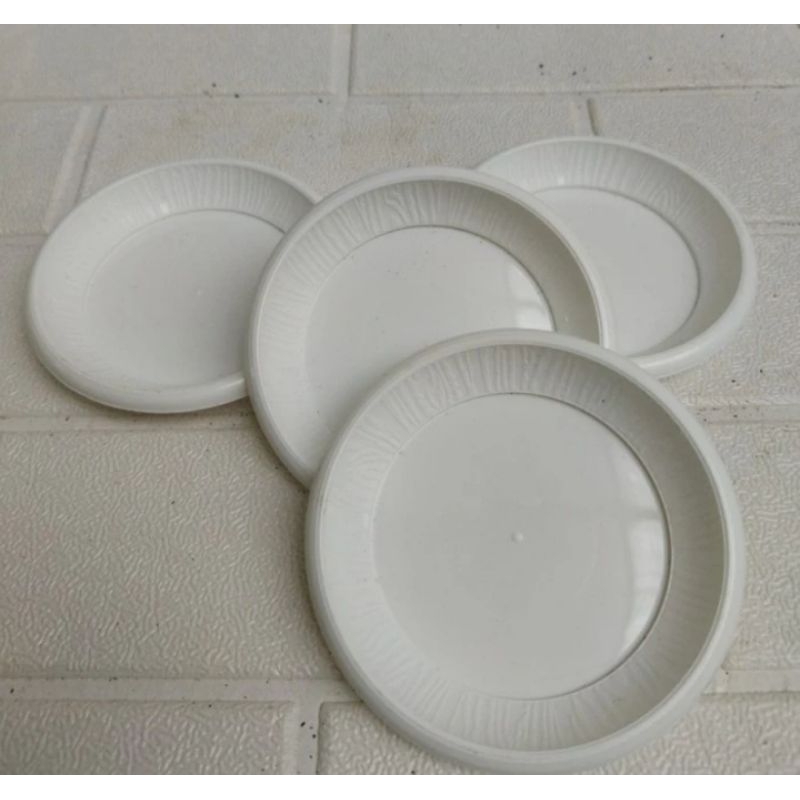 tatakan pot putih 18cm - 32cm