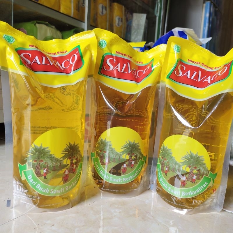 MINYAK GORENG SALVACO 1LITER