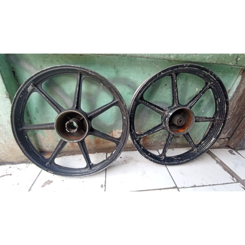velg scorpion palang 7 velg racing scorpion R17