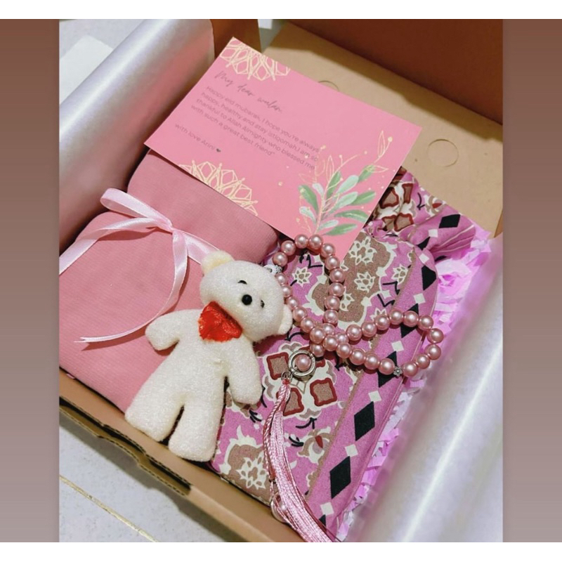 

Lebaran hampers / Gift box lebaran / Hampers Eid / Parcel lebaran