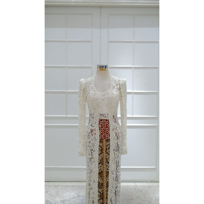 PRELOVED KEBAYA WEDDING AKAD NIKAH RESEPSI PENGANTIN DELMORA