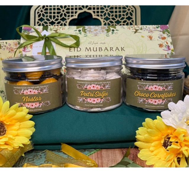 

IRIS - Hampers isi 3 Kue Kering Lebaran