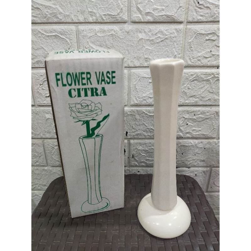 Vas Bunga Keramik Putih / Vas Bunga Jadul Keramik / Vase Bunga Kecil / Tempat Bunga Keramik / Vas Bu