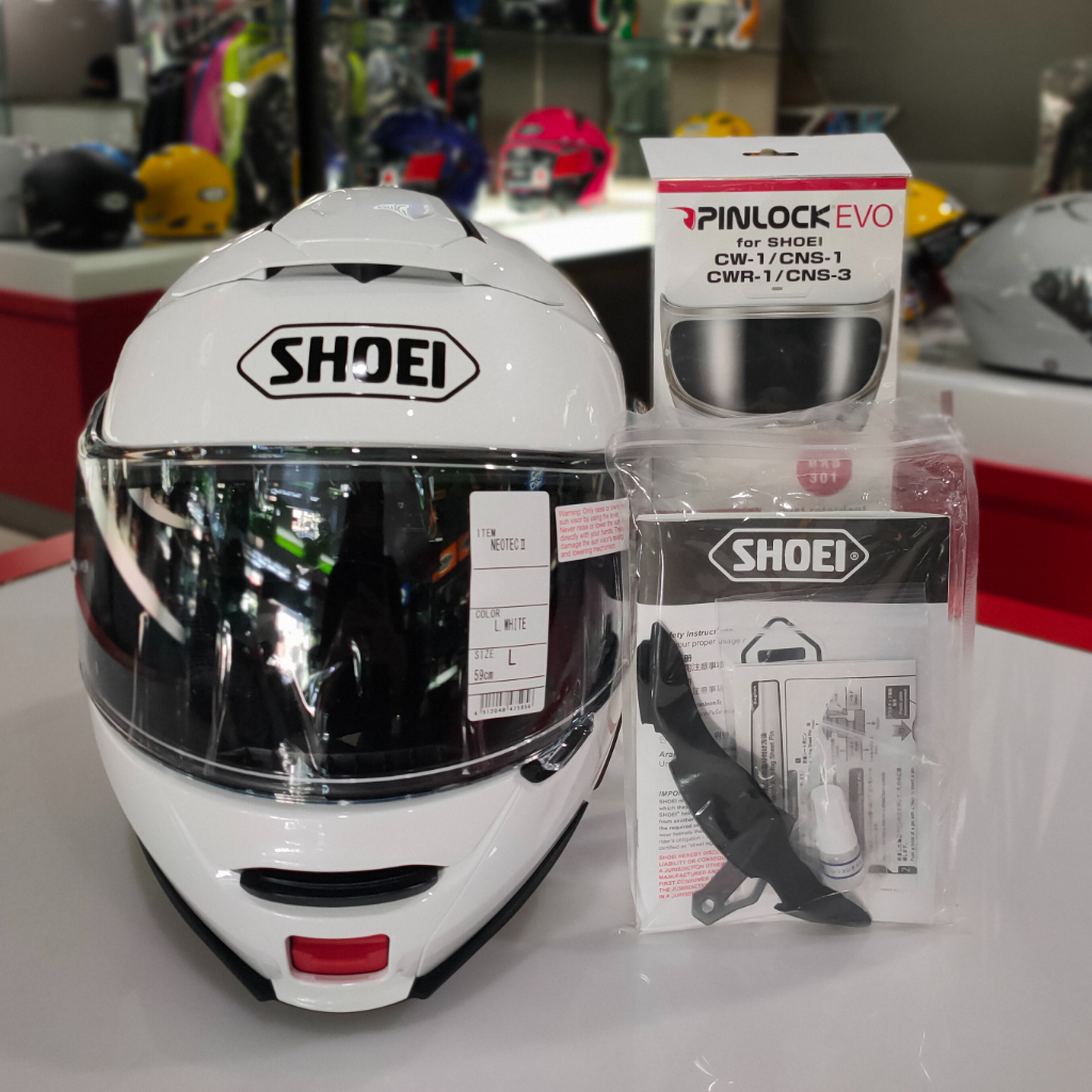 SHOEI Neotec 2