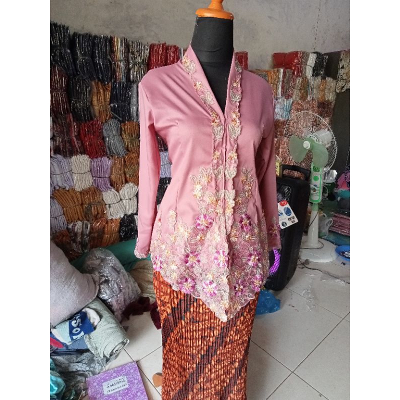 Kebaya Bahan Toyobo