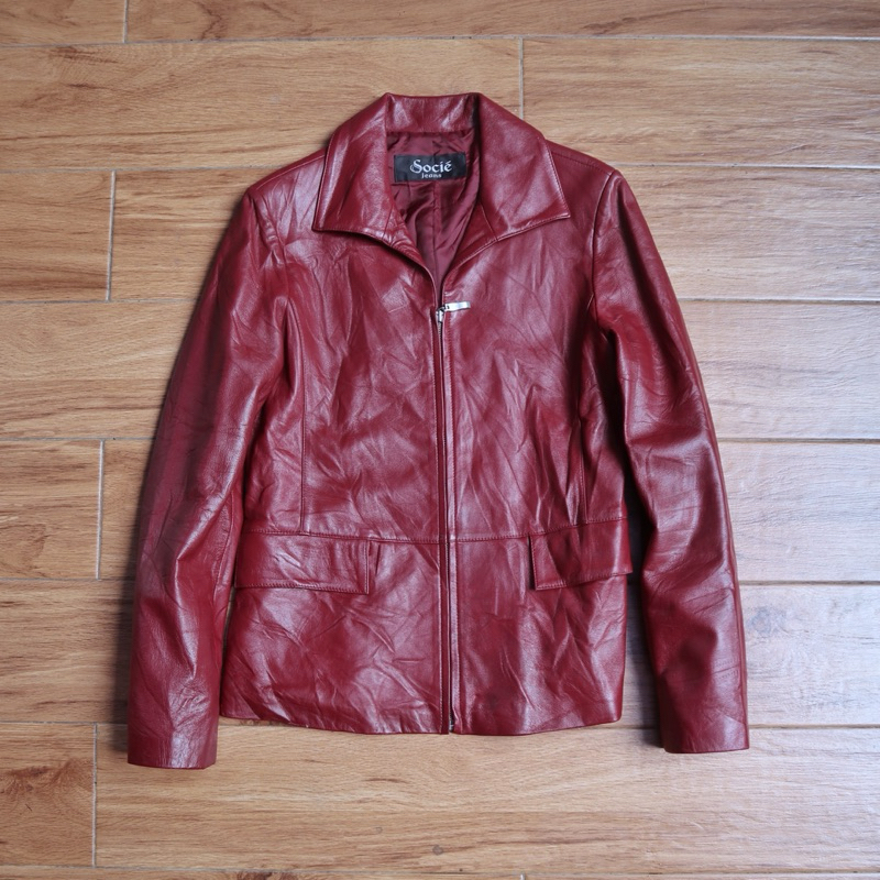 Jaket kulit asli merah cewek slim casual Pl bekas preloved second