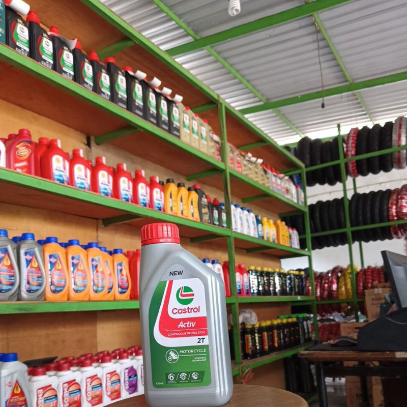 Oli castrol 2t .oli  samping rx king ninja 2t castrol activ low smoke isi 800ml(DIJAMIN ASLI)