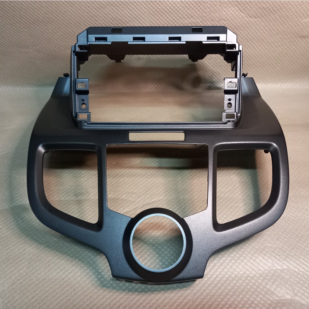 Honda Odyssey RB1 RB2 Audio Frame Assy 7 Inch.