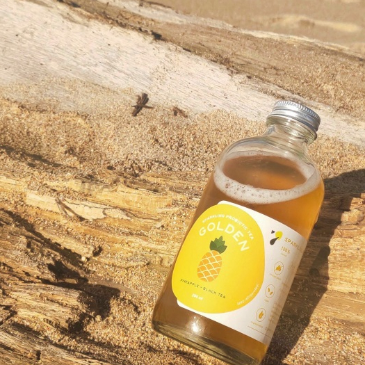 

Golden - Pineapple + Black Tea Kombucha by Seven 280ml