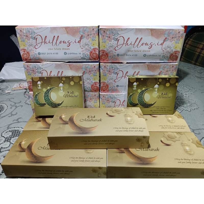 

HIJAB SQUARE ZHARIFA