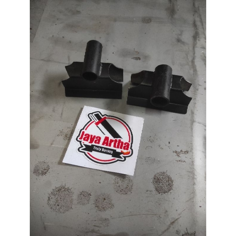 breaket knalpot copy cms | gantungan knalpot copy cms | set pangkon knalpot tsukigi copy cms vario m