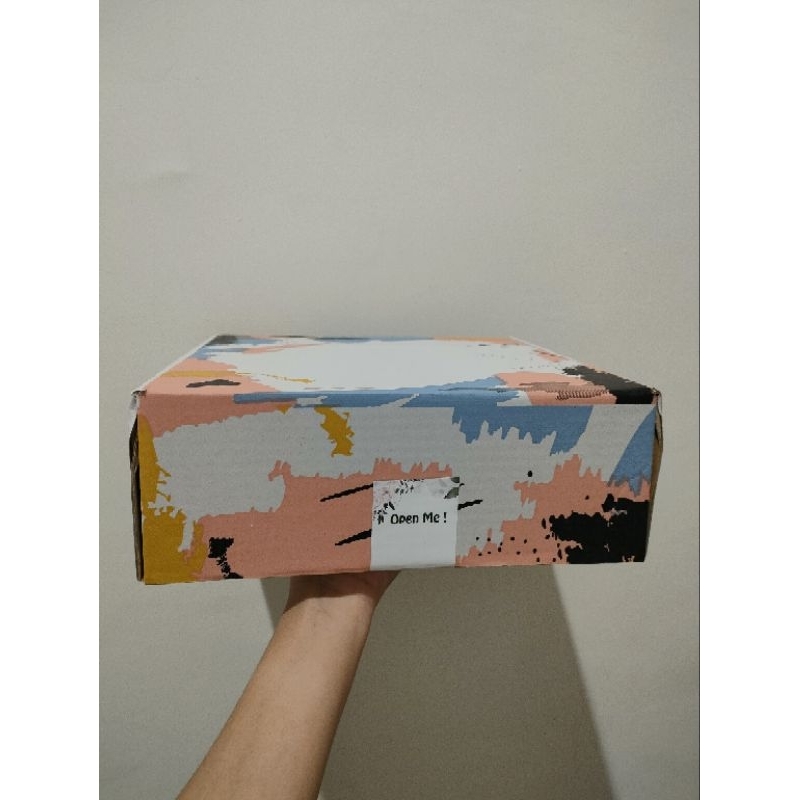 

HAMPERS SNACK IMPORT