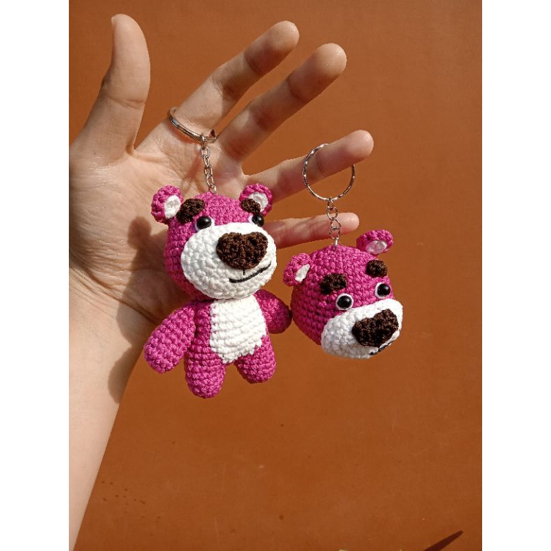 [LOTSO] Gantungan Kunci Rajut Lotso || Lotso Keychain Crochet