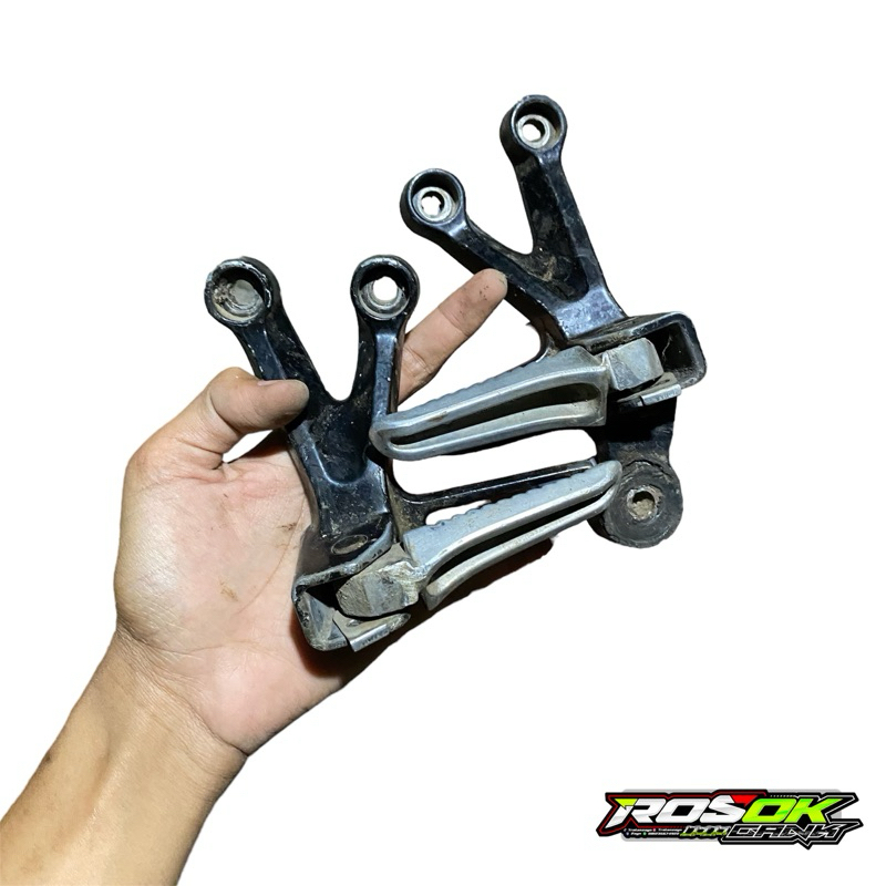 Footstep Belakang set Satria Fu original copotan