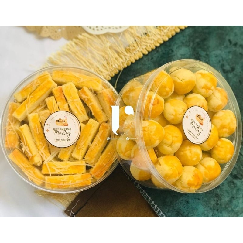 

Masay Kue Kering - Kue Keju + Kue Nastar 1/2kg