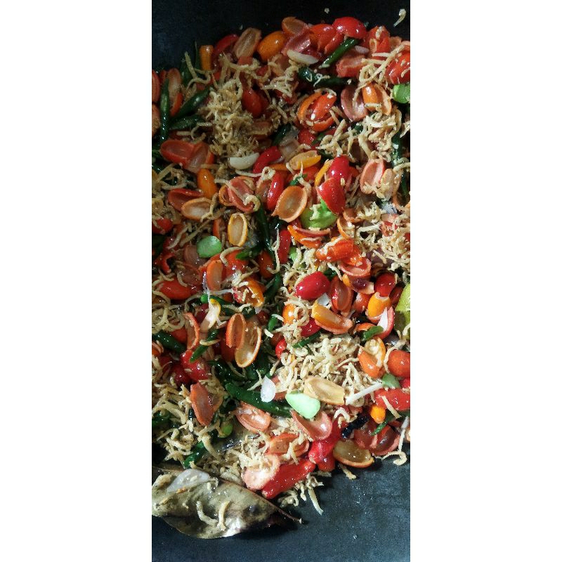 

tumis kulit melinjo teri medan