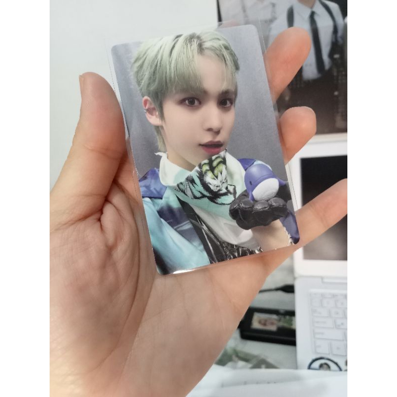 Ateez Yunho Seonghwa POB fromm, Wonderwall, Beatroad, Soundwave