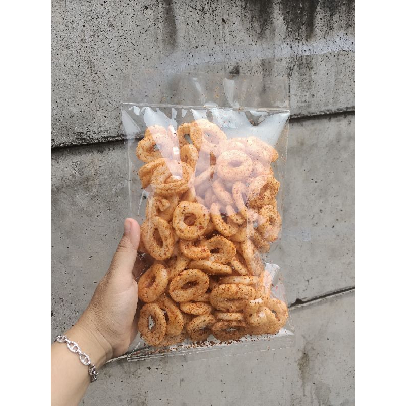

snack ikan ring/koin pedas 10000