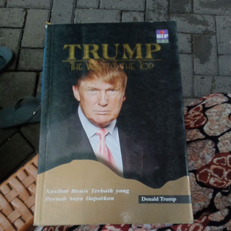 Buku Motivasi Donald J Trump