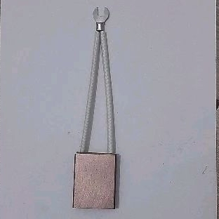 

carbon brush 12x32x50 bronze