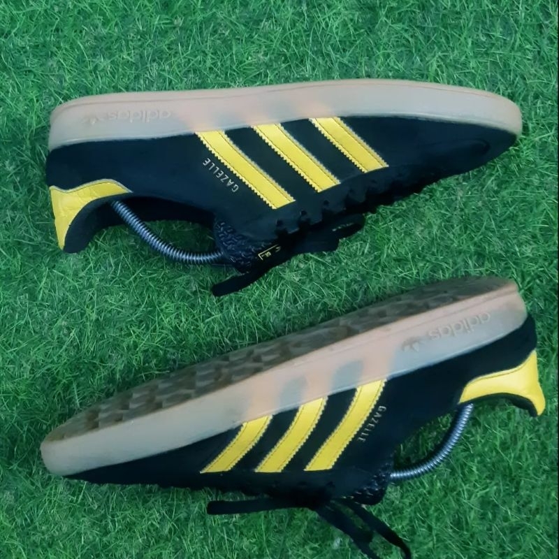 Adidas Gazelle Indoor Black Yellow Second