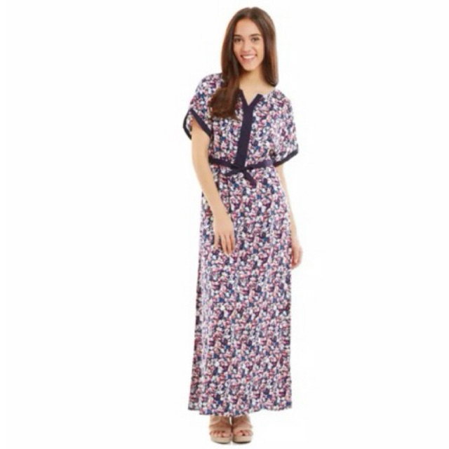 dress panjang, flower print. Sophie Martin/ Sophie Paris