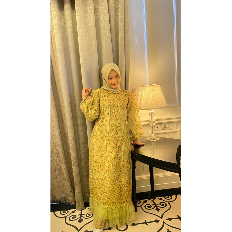 Kirana Dress Muslim Motif Bunga Bordir Timbul Warna Yellow Green