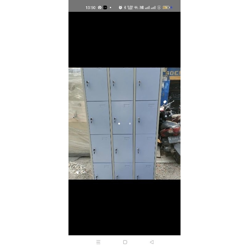 Loker 12 Pintu KRISBOW