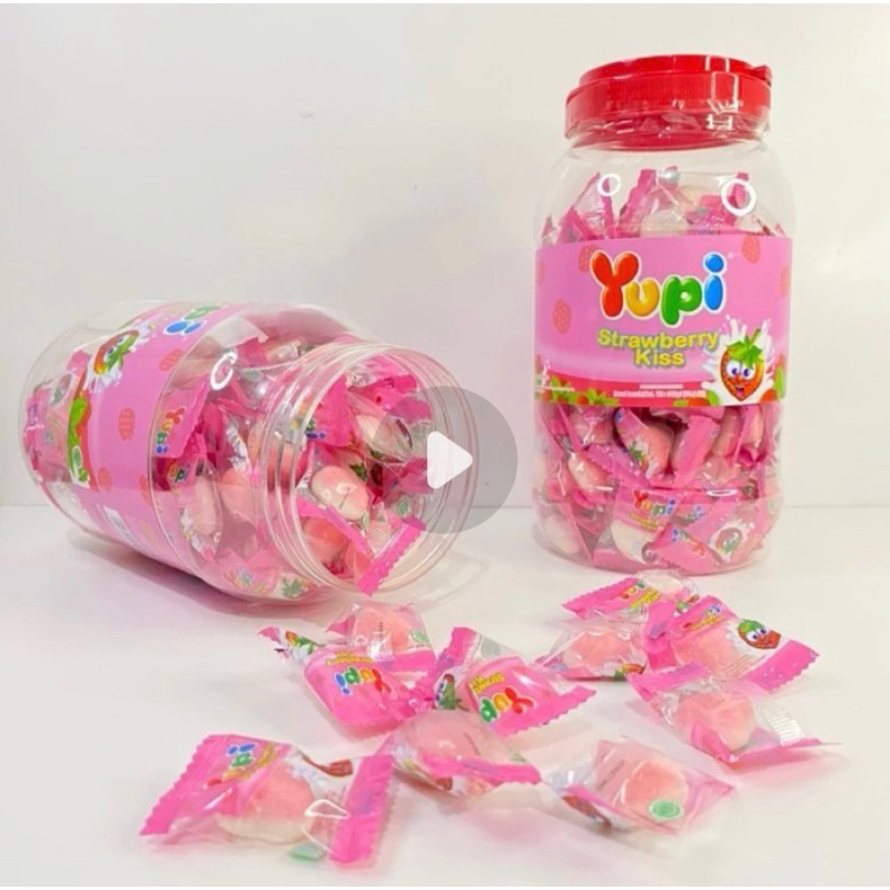 

[330gr] YUPI Kemasan Toples / Permen YUPI Strawberry Kiss / YUPI Jar 300gr
