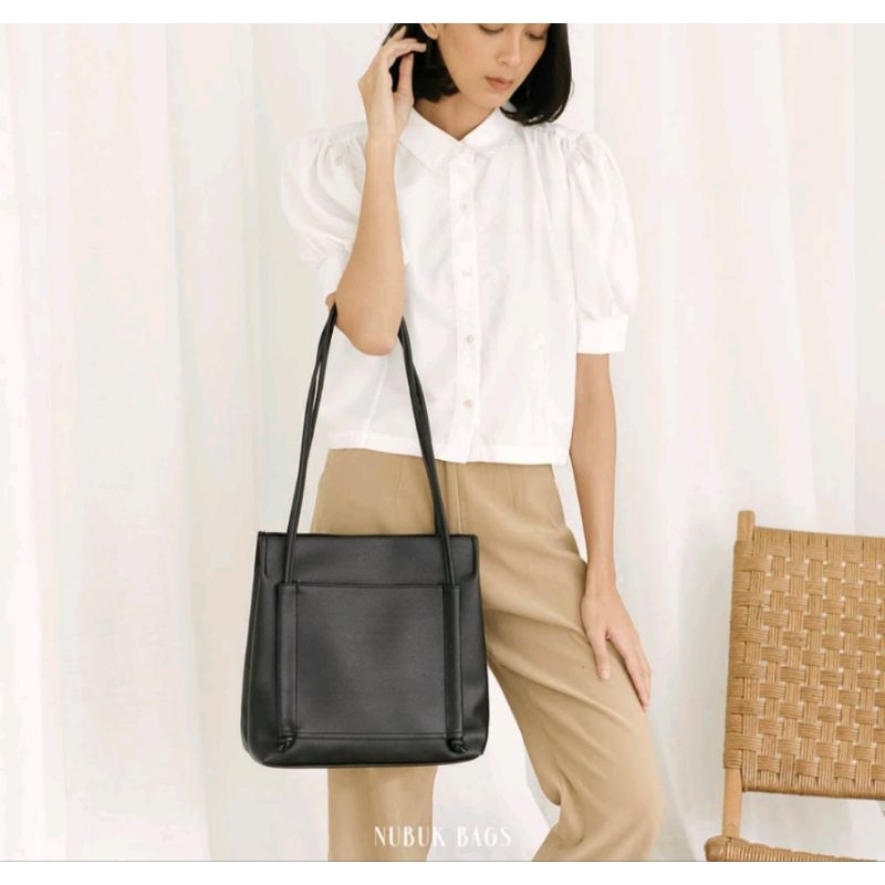 Preloved kafka bag by nubuk bags