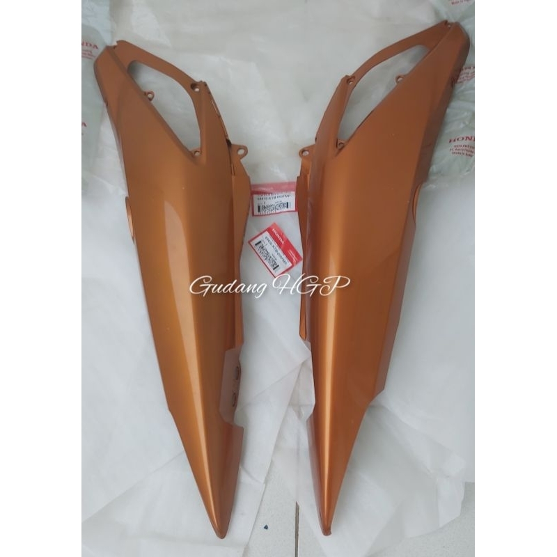 Cover L & R Body Set Dgn Cover Sambungan Body Blk PB Orange Honda Supra X 125 2007-2014 64410 64420-