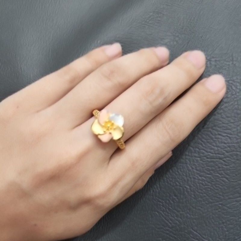 Cincin wanita model 2 warna elegant emas asli Keren size 18