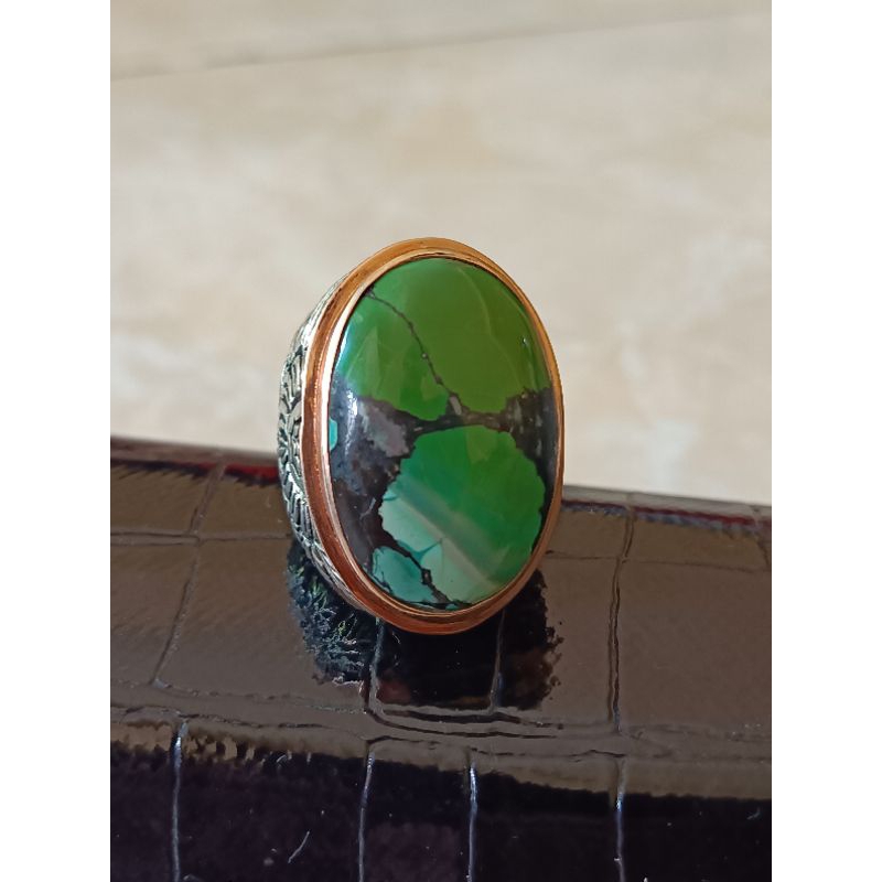 Pirus Hubei Tibet Bebed Motif Kepala Burung