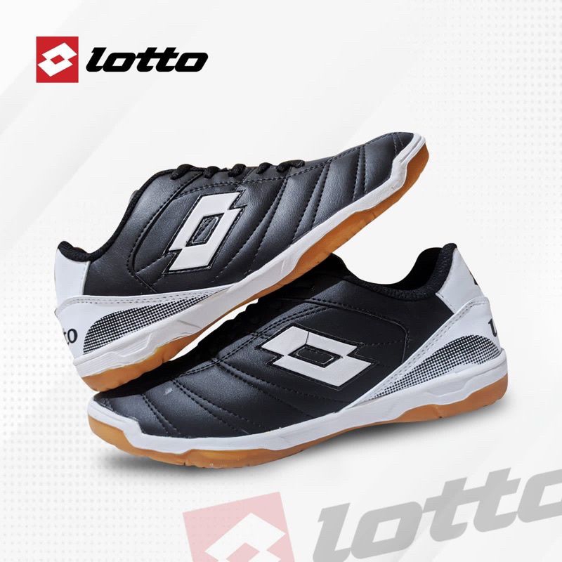 Sepatu futsal original / sepatu futsal