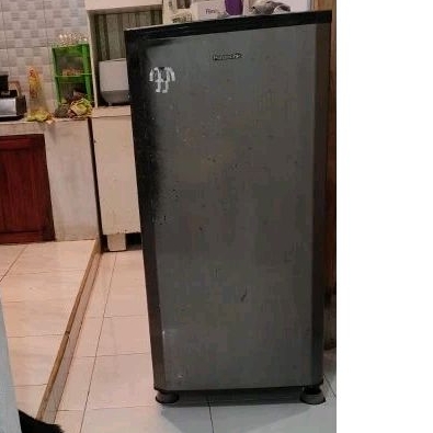 DIJUAL MURAH [SECOND]Kulkas 1 pintu merk Panasonic, type: NR-A172S-H.