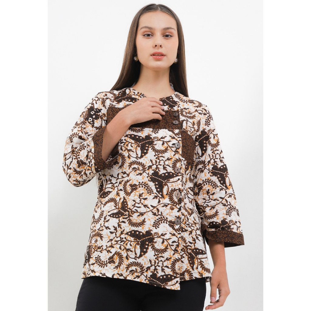 Arjuna Weda Blouse Batik Wanita Motif Kupu Jogja