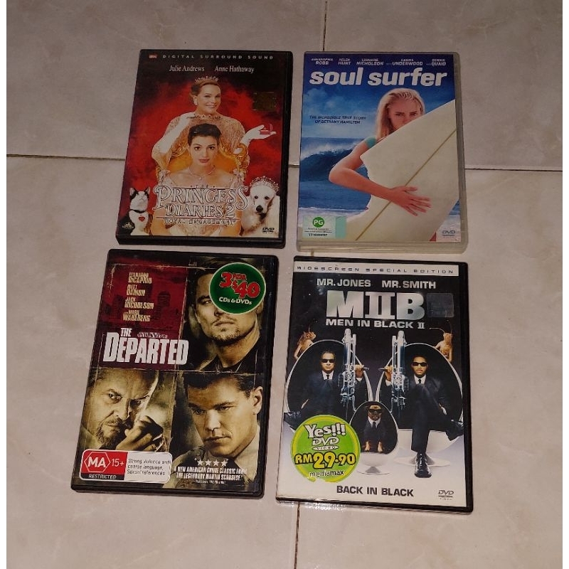 dvd PRINCESS DIARIES 2 / SOUL SURFER / THE DEPARTED / MEN IN BLACK II