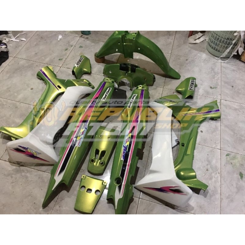 cover body fizr f1zr custom ss two warna hijau putih lembayung gold full set halus yamaha fizr f1zr 