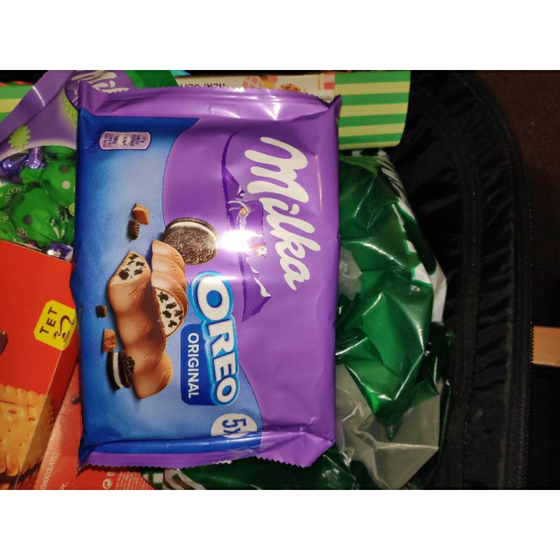 

Coklat Milka Oreo Original(REGULER VIA J&T EXPRESS/HEMAT VIA ANTERAJA)