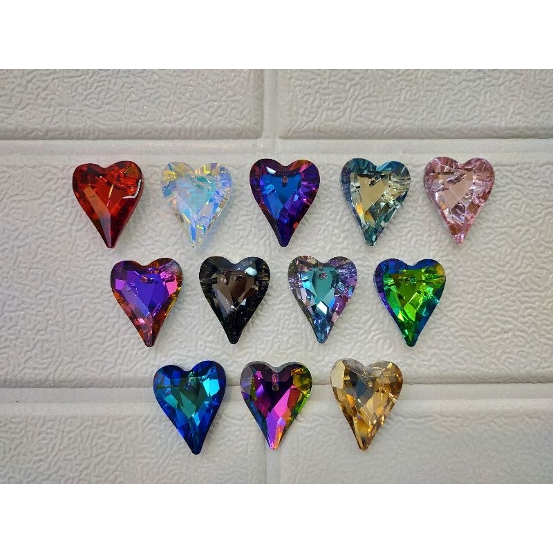 KRISTAL SWAROVSKI LOVE JANTUNG 25MM/LUSIN