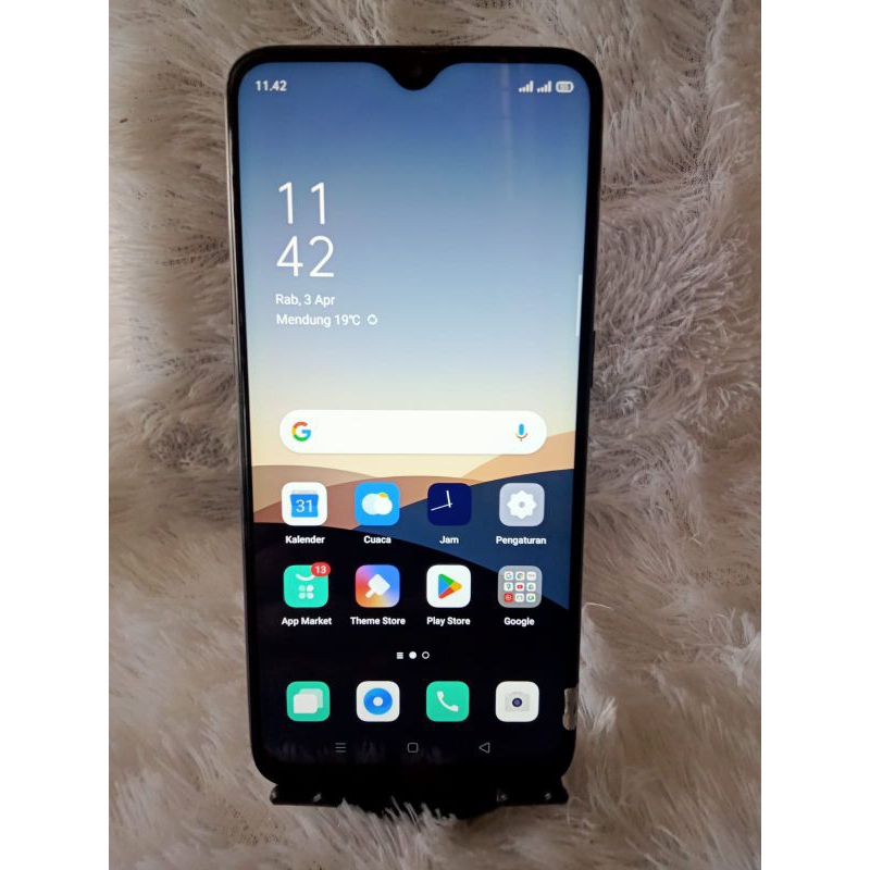 JUAL HP SECOND OPPO F9 RAM 4/64