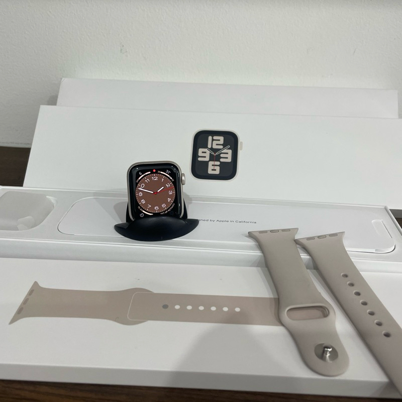 Apple Watch Series SE 2 40mm Garansi resmi ibox