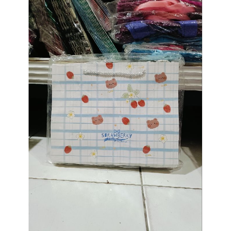

tas kado murah isi 12pcs