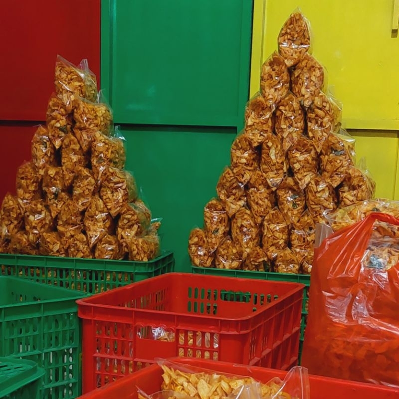 

GROSIR KRIPIK KERIPIK SINGKONG BALADO RUJAK LENGKET MELTED PEDAS MANIS VIRAL 500grm.