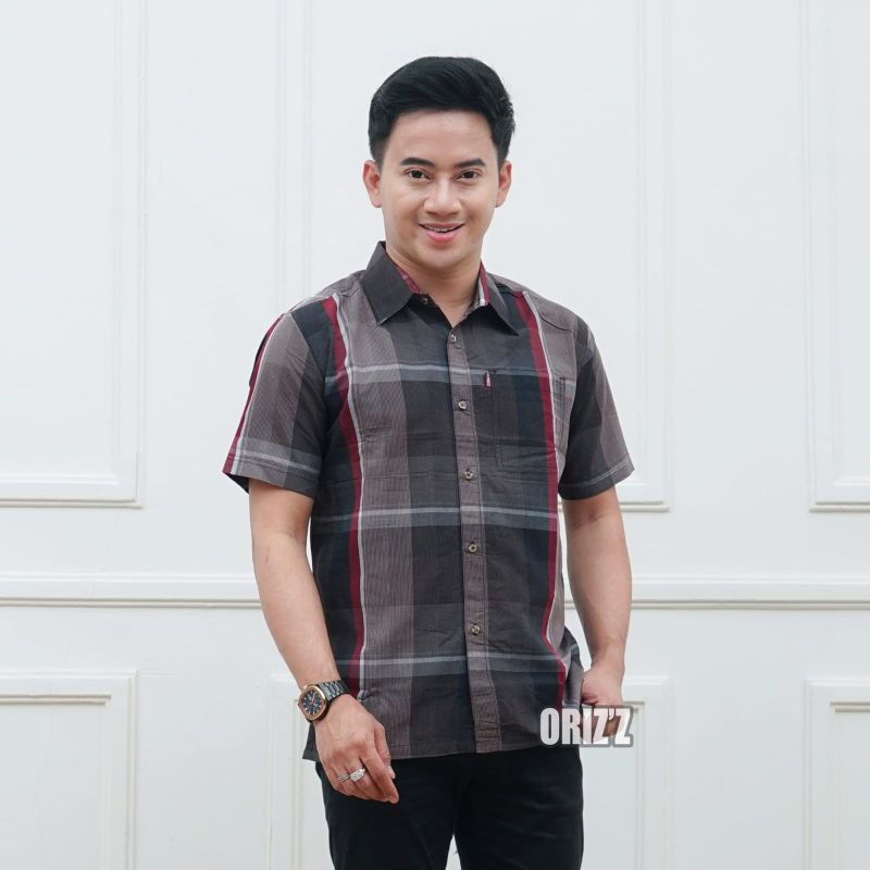 KEMEJA PRIA DEWASA HEM PRIA LENGAN PENDEk KEMEJA GARIS CASSUAL KEMEJA KOTAK PRIA DEWASA