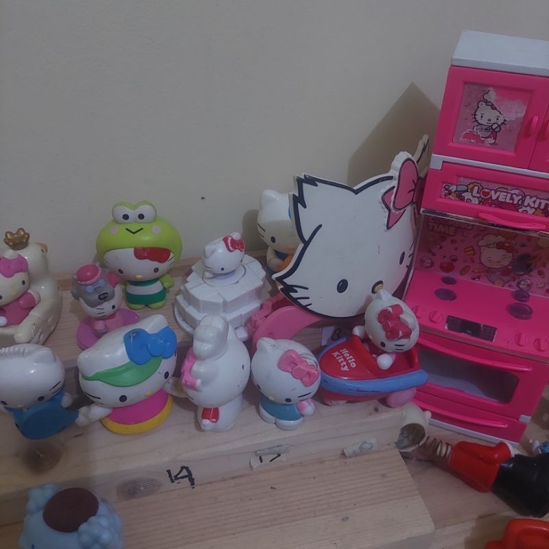 Hello kitty Mainan Action figure HK Sanrio PRELOVED