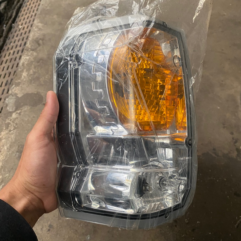 Lampu Sen Sein Isuzu Elf Nkr71