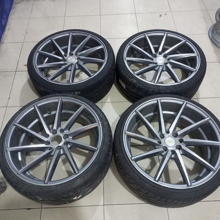 VELG MOBIL RACING VOSSEN R18X8/9 PCD 4X100, 4X114 ET38/45 + BAN 215 35 R18